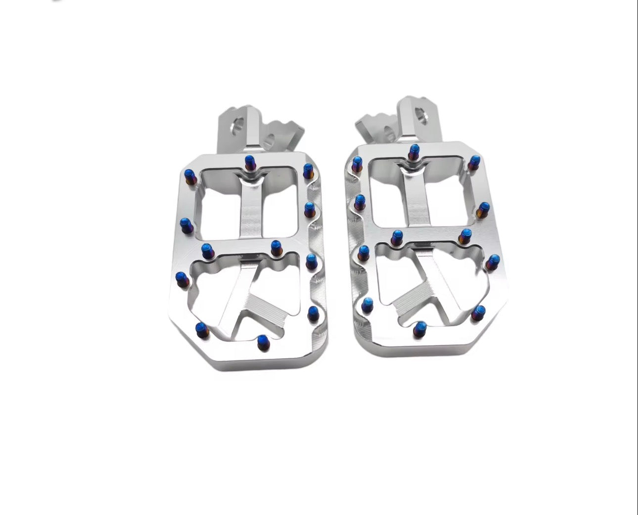 Aluminum pegs